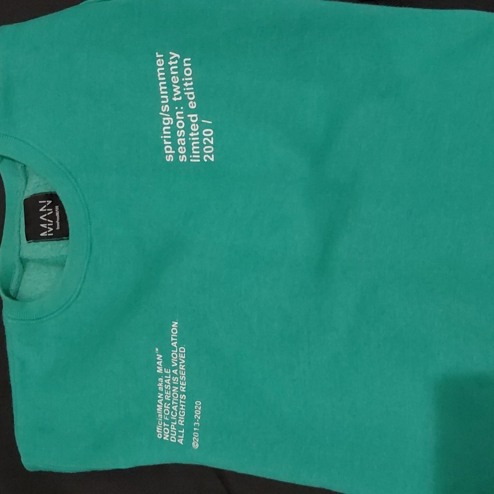 MENS XS CREWNECK BY: MAN boohooMAN